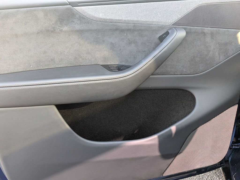 2026 Tesla Model Y Long Range