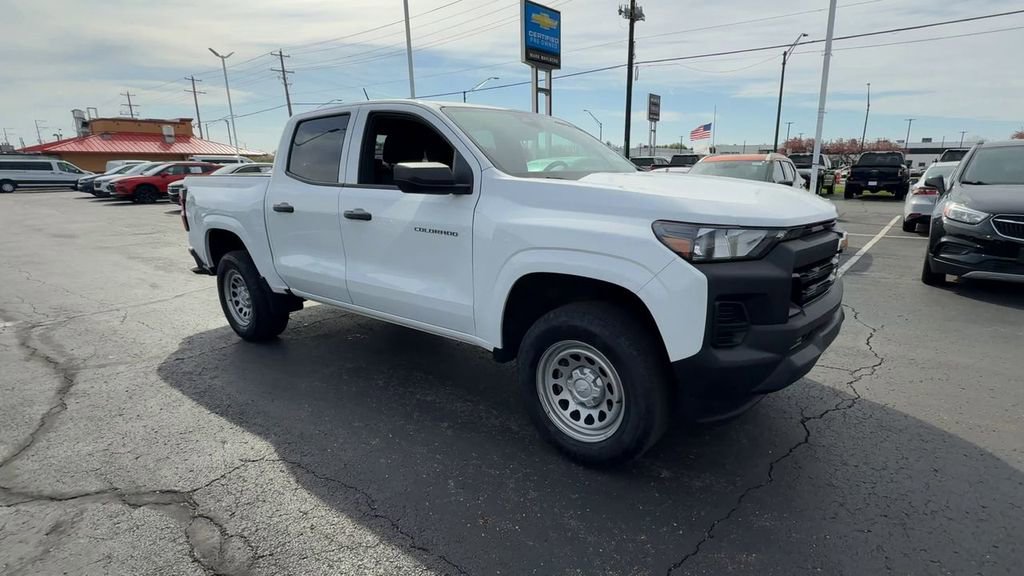 2024 Chevrolet Colorado W/T