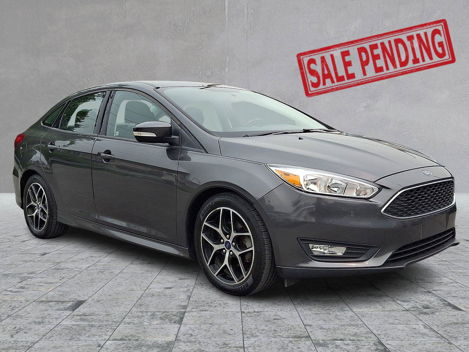 Used 2016 Ford Focus SE w/ SE Sport Package
