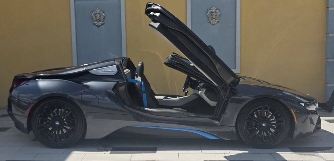 Used 2019 BMW i8 Roadster