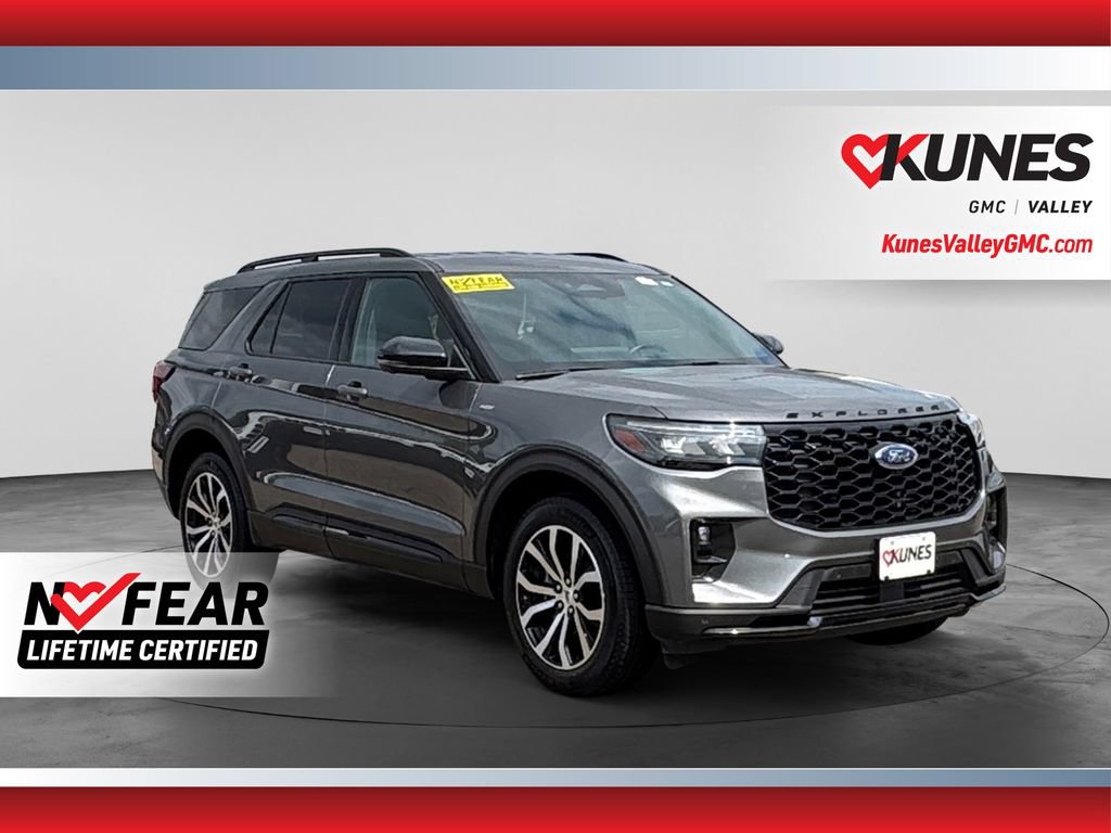 Used 2025 Ford Explorer ST-Line