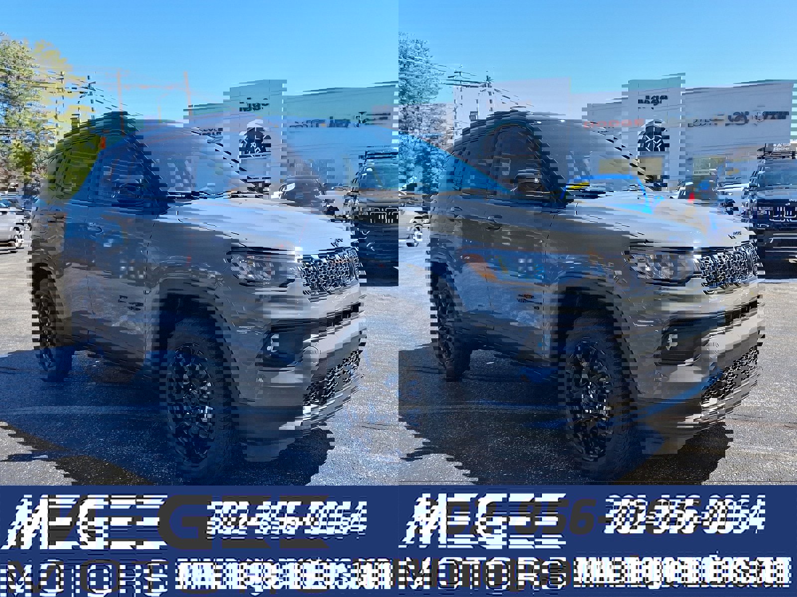 Used 2024 Jeep Compass Latitude w/ Convenience Group