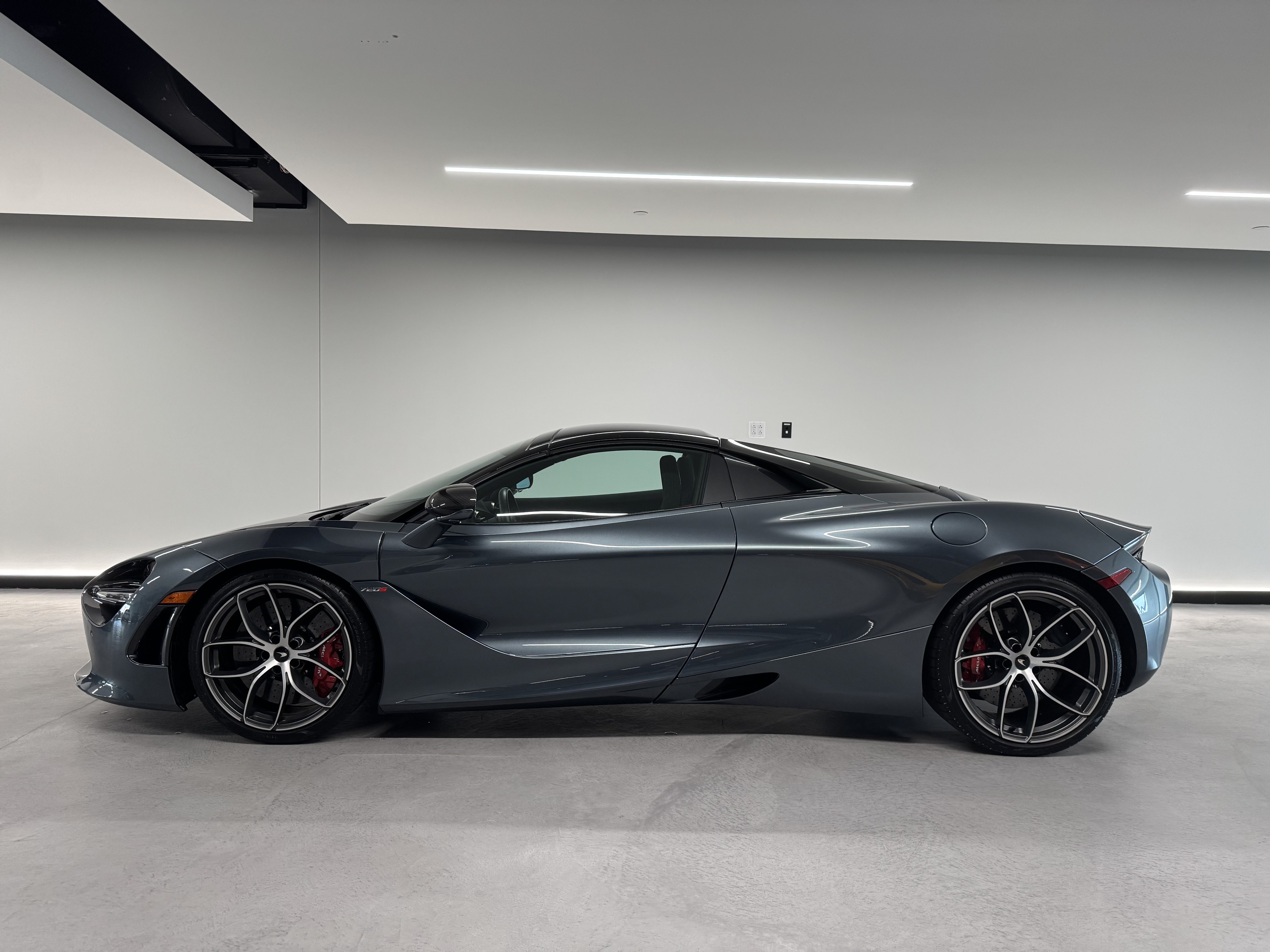 Used 2022 McLaren 720S Spider 3