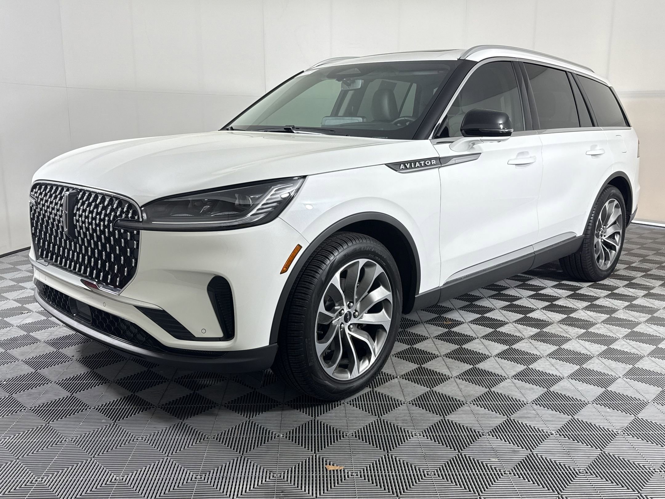 2025 Lincoln Aviator Reserve