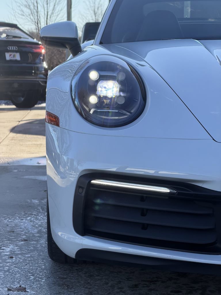 2021 Porsche 911 Carrera