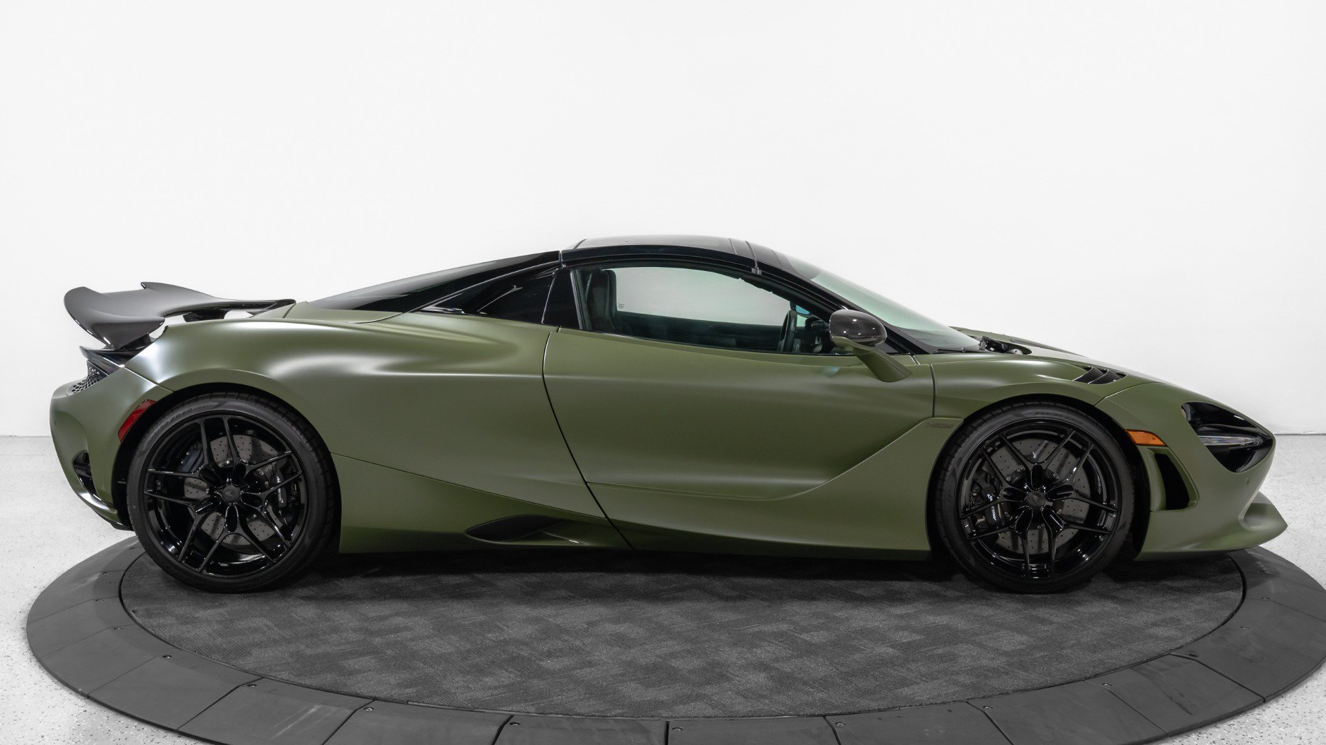 Used 2026 McLaren 750S Spider photo 20