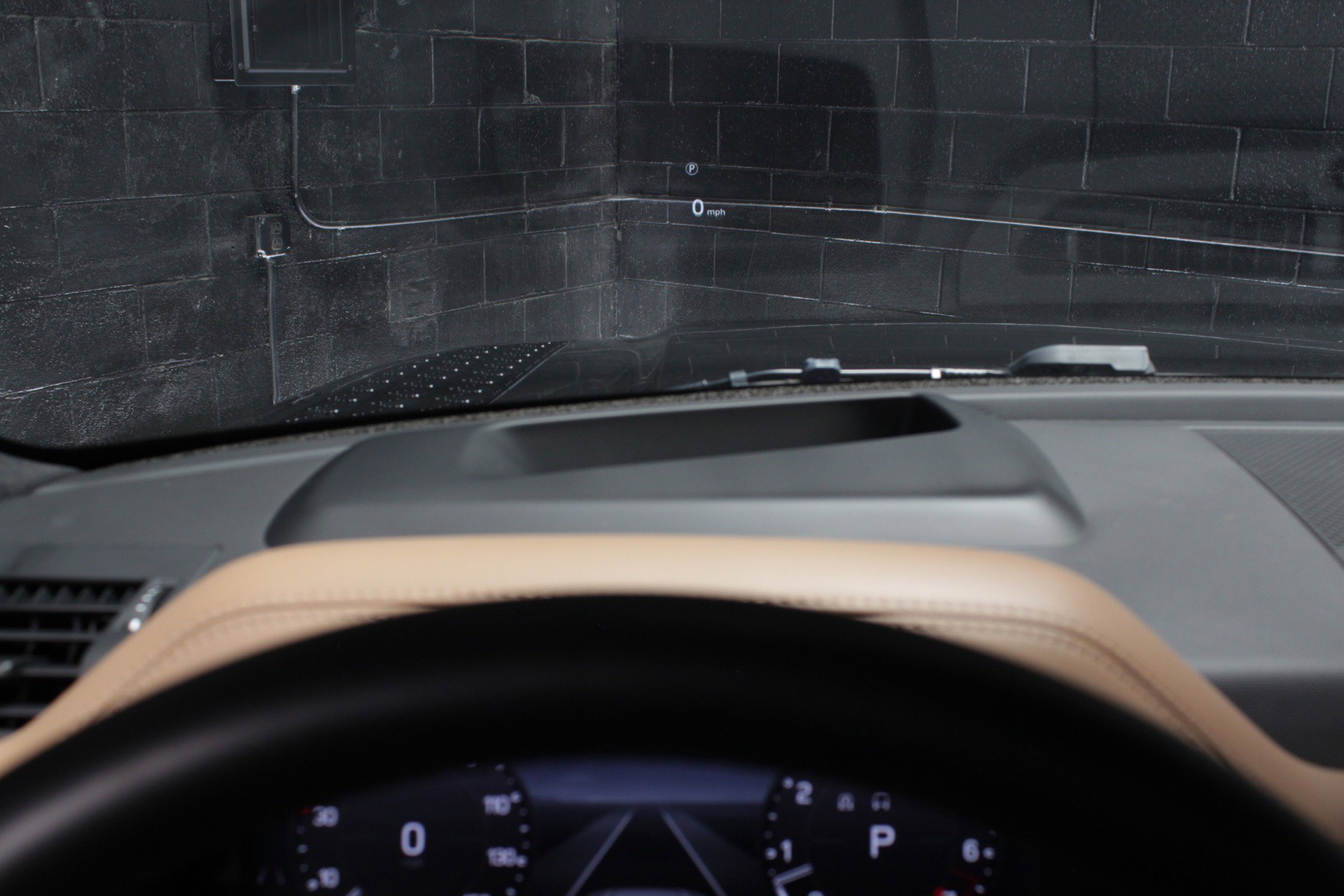 2025 Land Rover Defender 110 V8