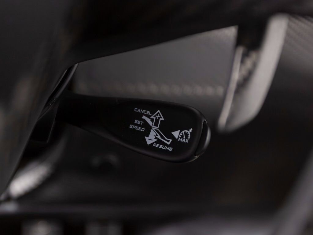 Used 2014 McLaren P1 photo 30