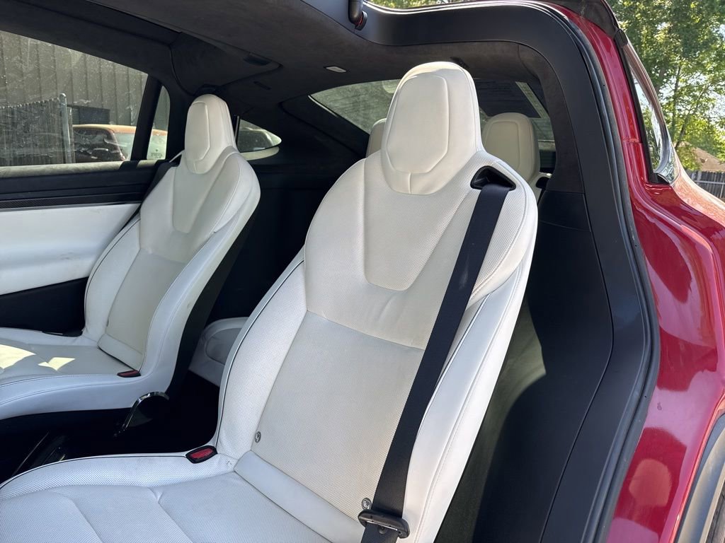 2022 Tesla Model X Plaid