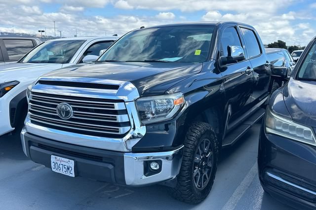 Certified 2018 Toyota Tundra Limited w/ Limited Premium Package