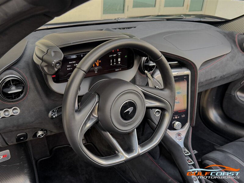 Used 2024 McLaren 750S Spider photo 28