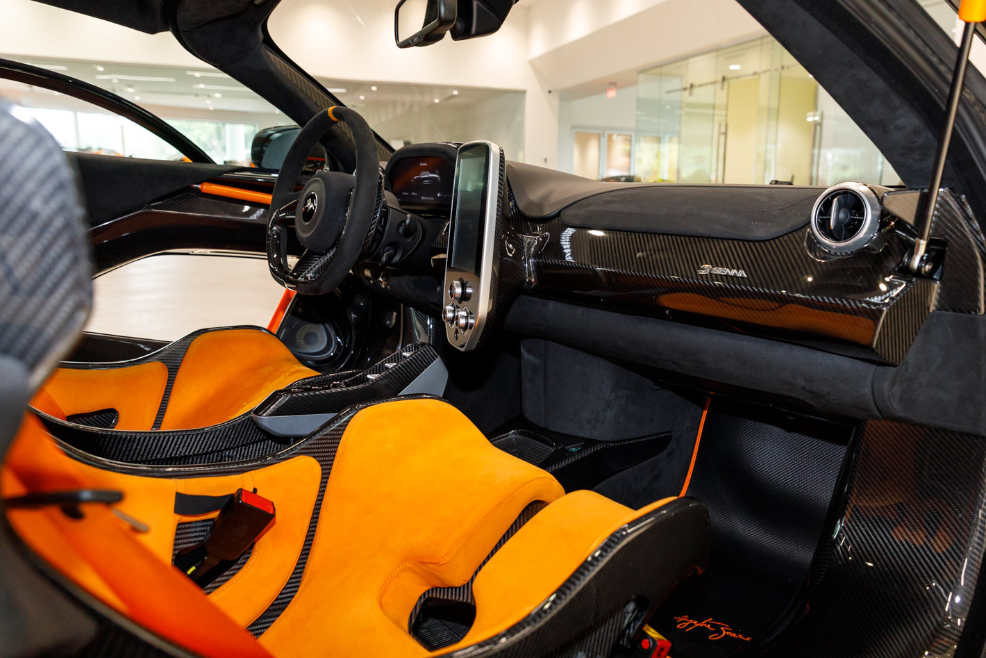 Used 2019 McLaren Senna photo 66