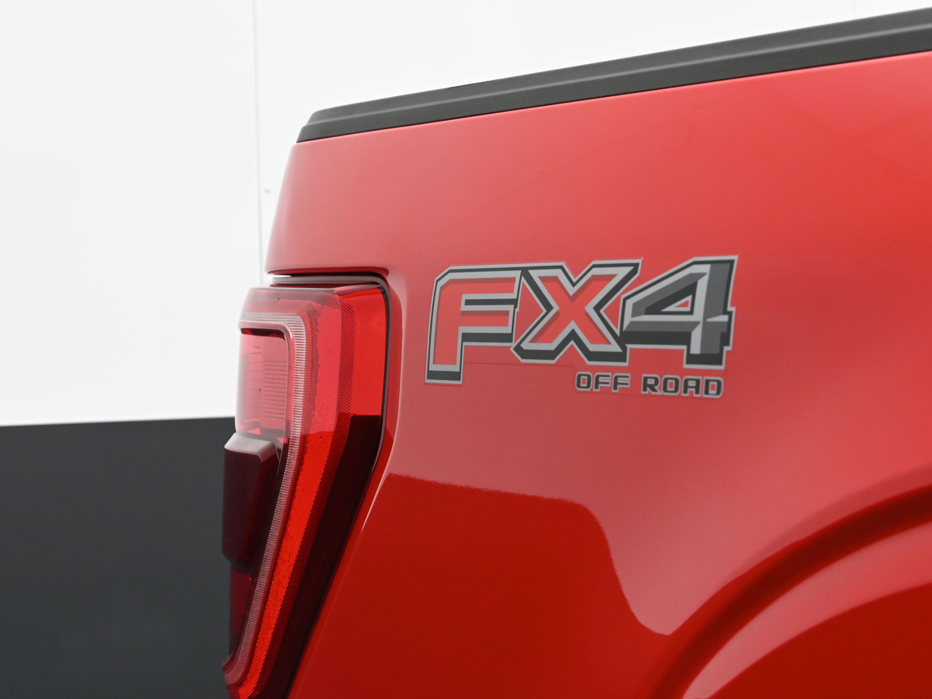 2023 Ford F150 XLT
