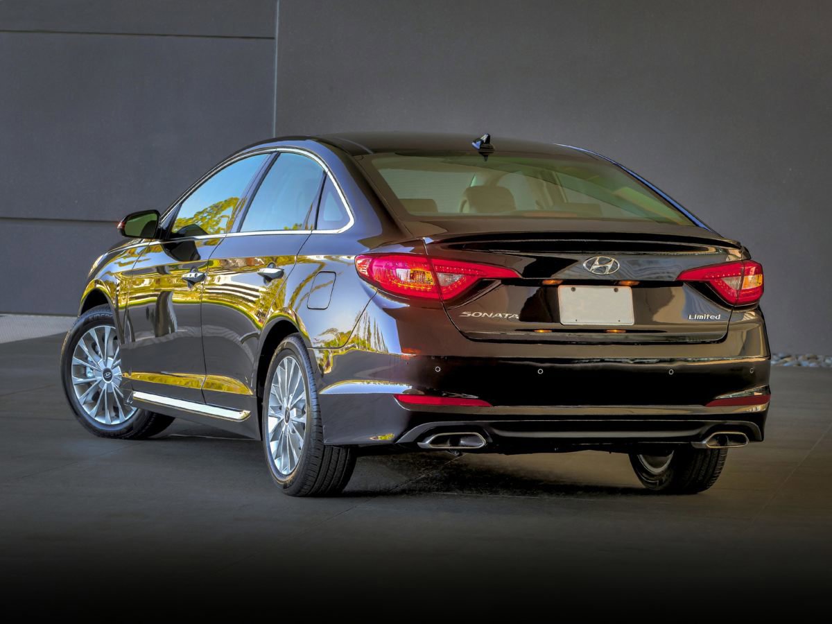 Used 2017 Hyundai Sonata Limited w/ Ultimate Package 04