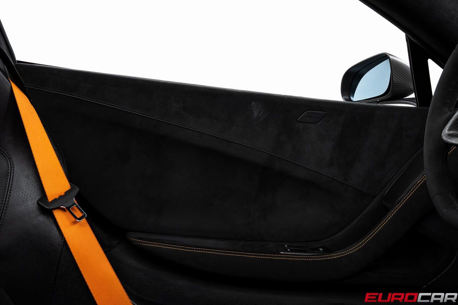 Used 2016 McLaren 675LT Spider photo 33