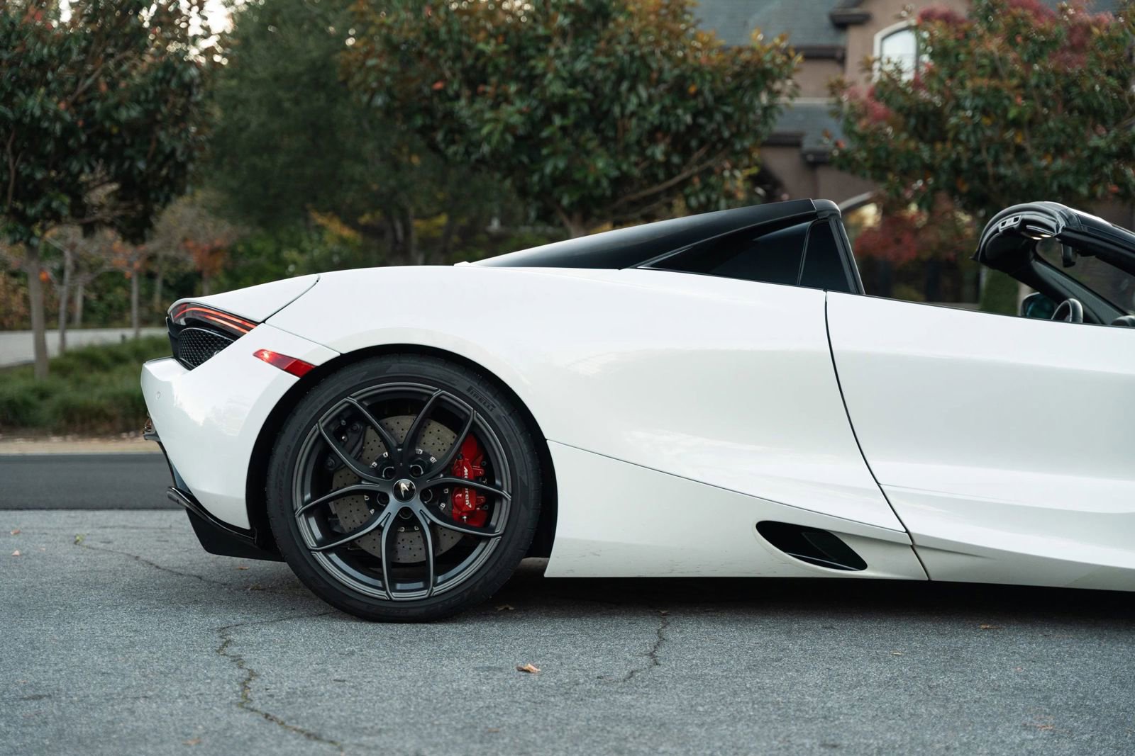 Used 2021 McLaren 720S Spider photo 41