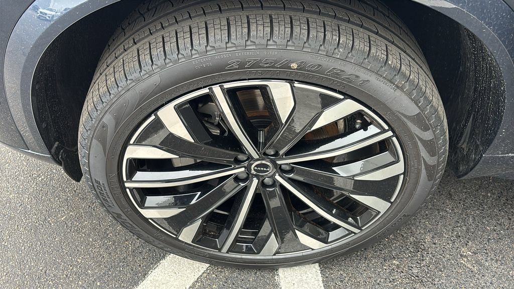 2026 Volvo Xc90 B6 Plus