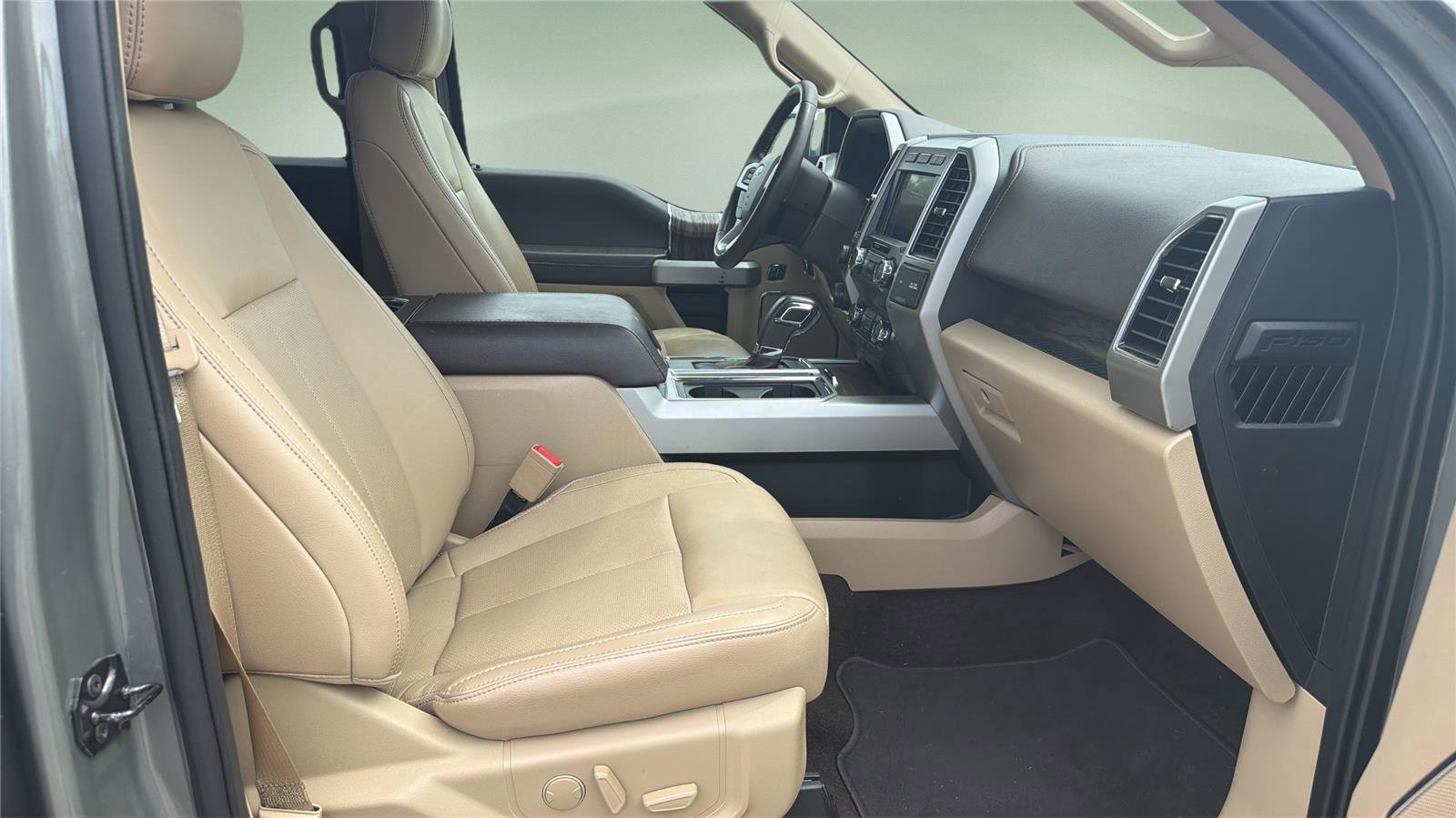 2020 Ford F150 Lariat