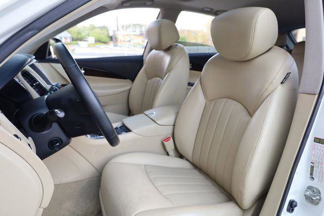 2017 INFINITI Qx50 Journey