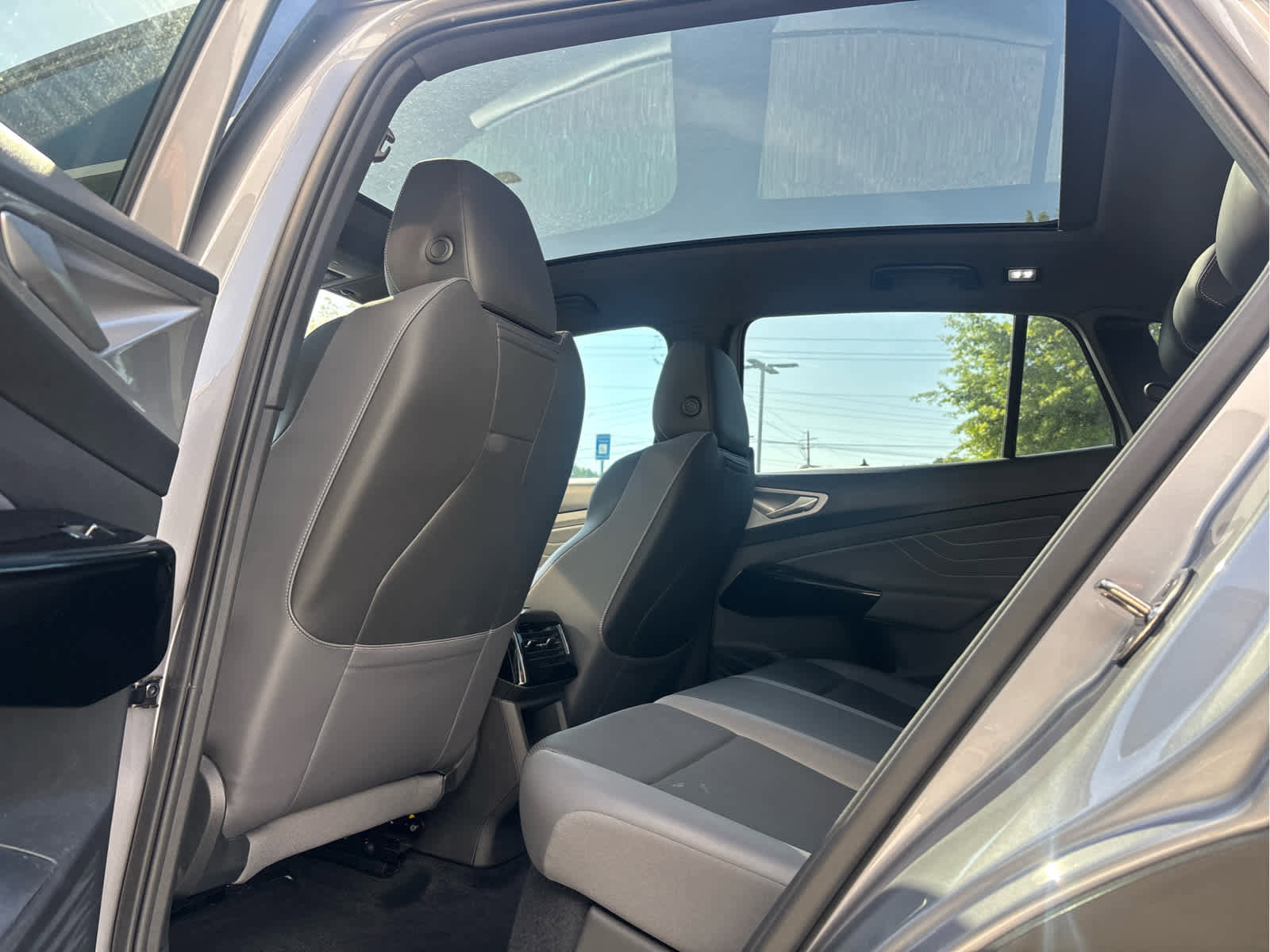 2023 Volkswagen ID.4 S