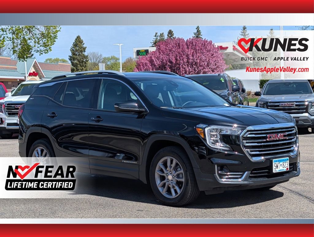 Used 2024 GMC Terrain SLT w/ Infotainment Package II