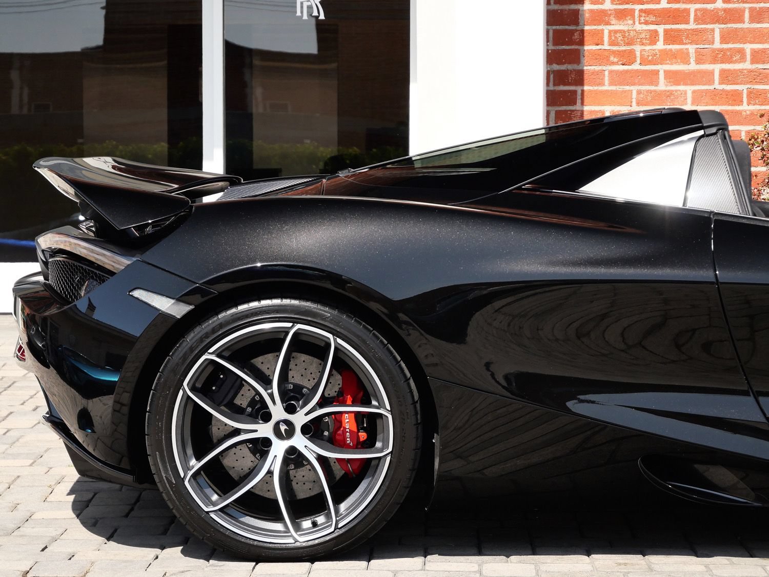 Used 2019 McLaren 720S Performance photo 19