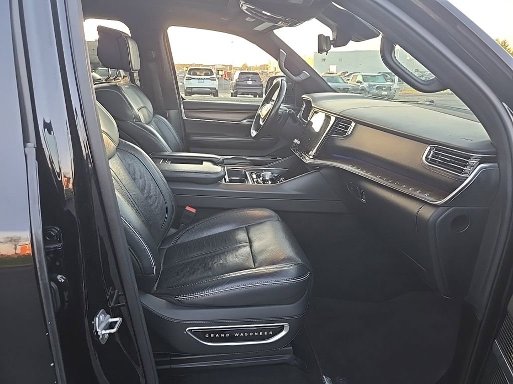 2023 Jeep Grand Wagoneer Series II