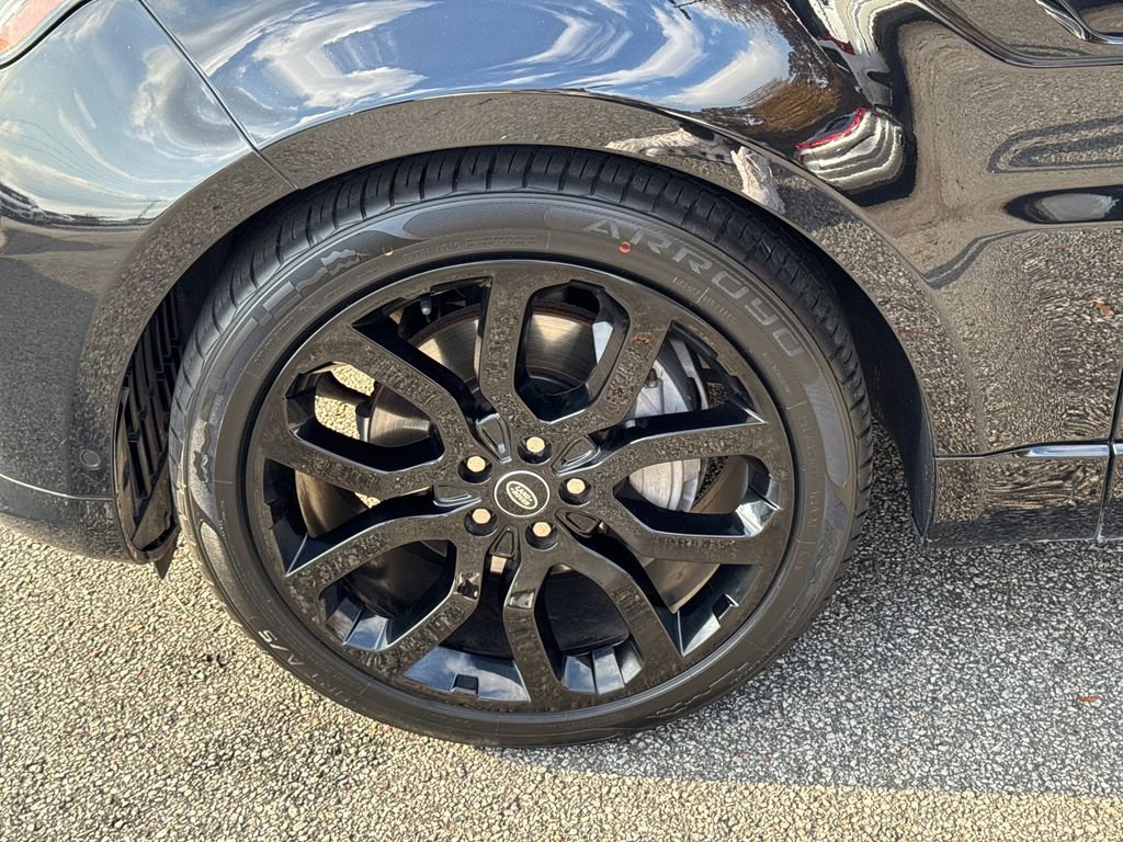 2022 Land Rover Range Rover Sport HSE Silver Edition