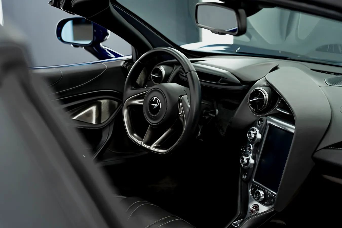 Used 2020 McLaren 720S Spider photo 26