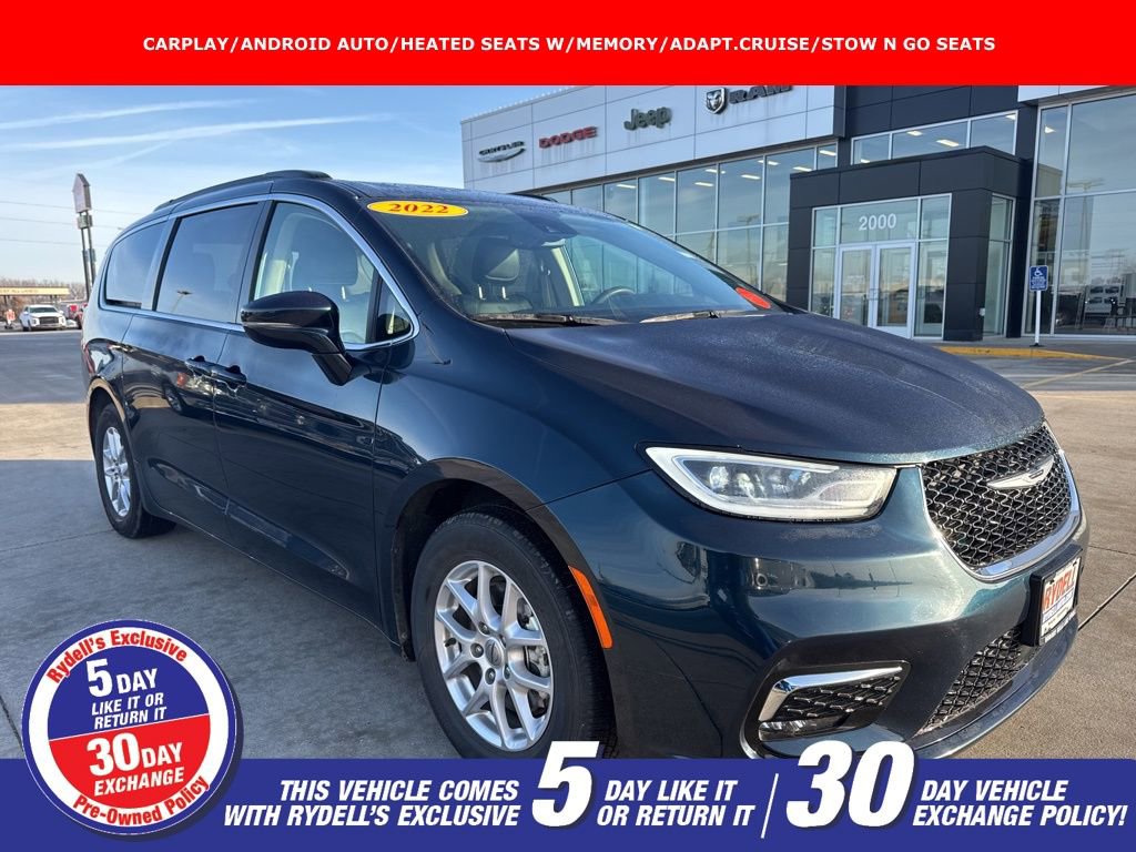 Used 2022 Chrysler Pacifica Touring-L
