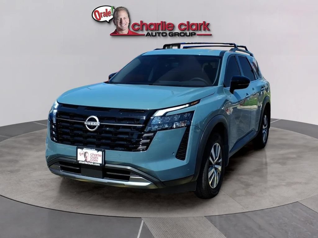 Used 2026 Nissan Pathfinder SL