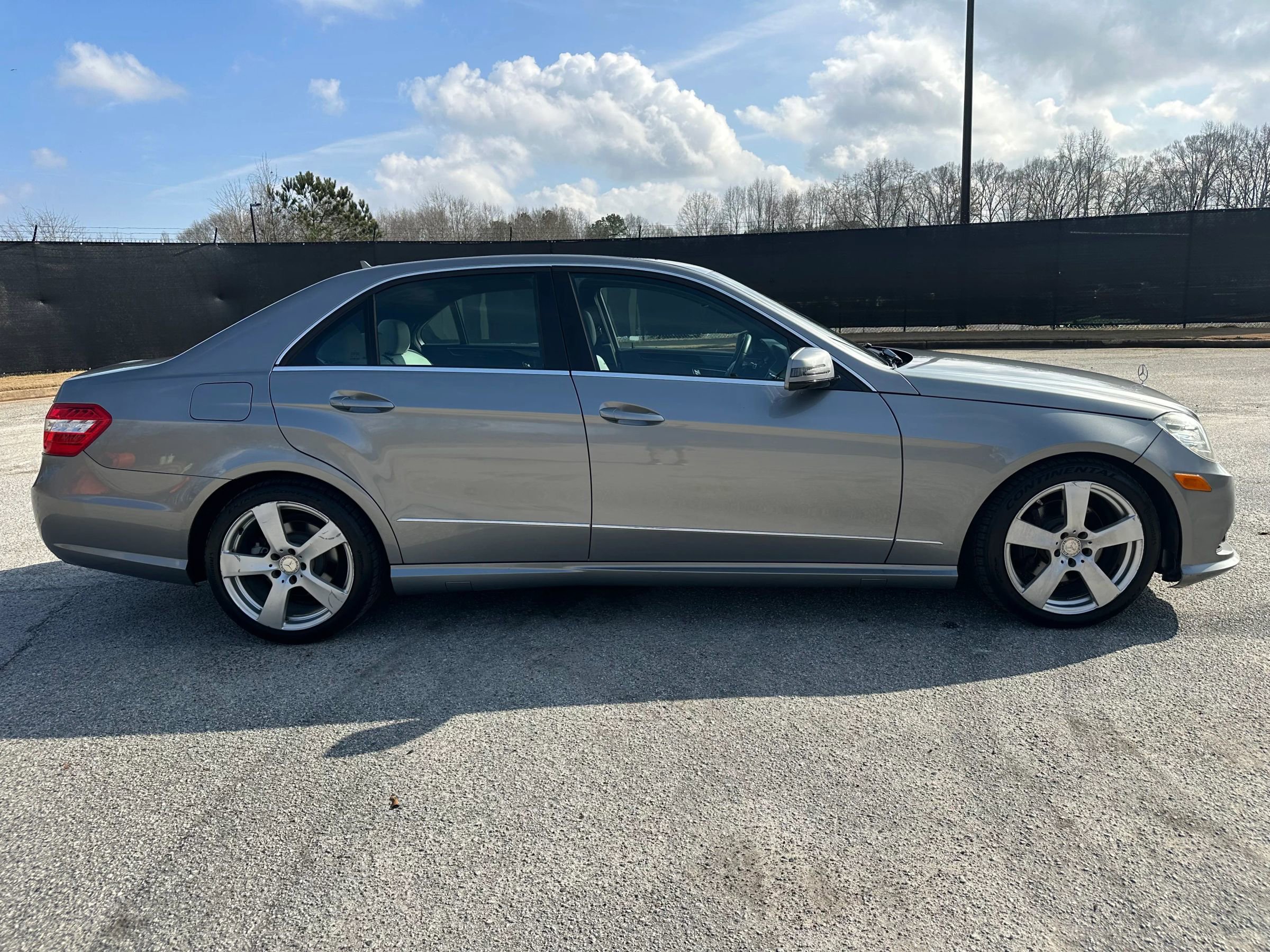 2010 Mercedes-Benz E 350 Sedan