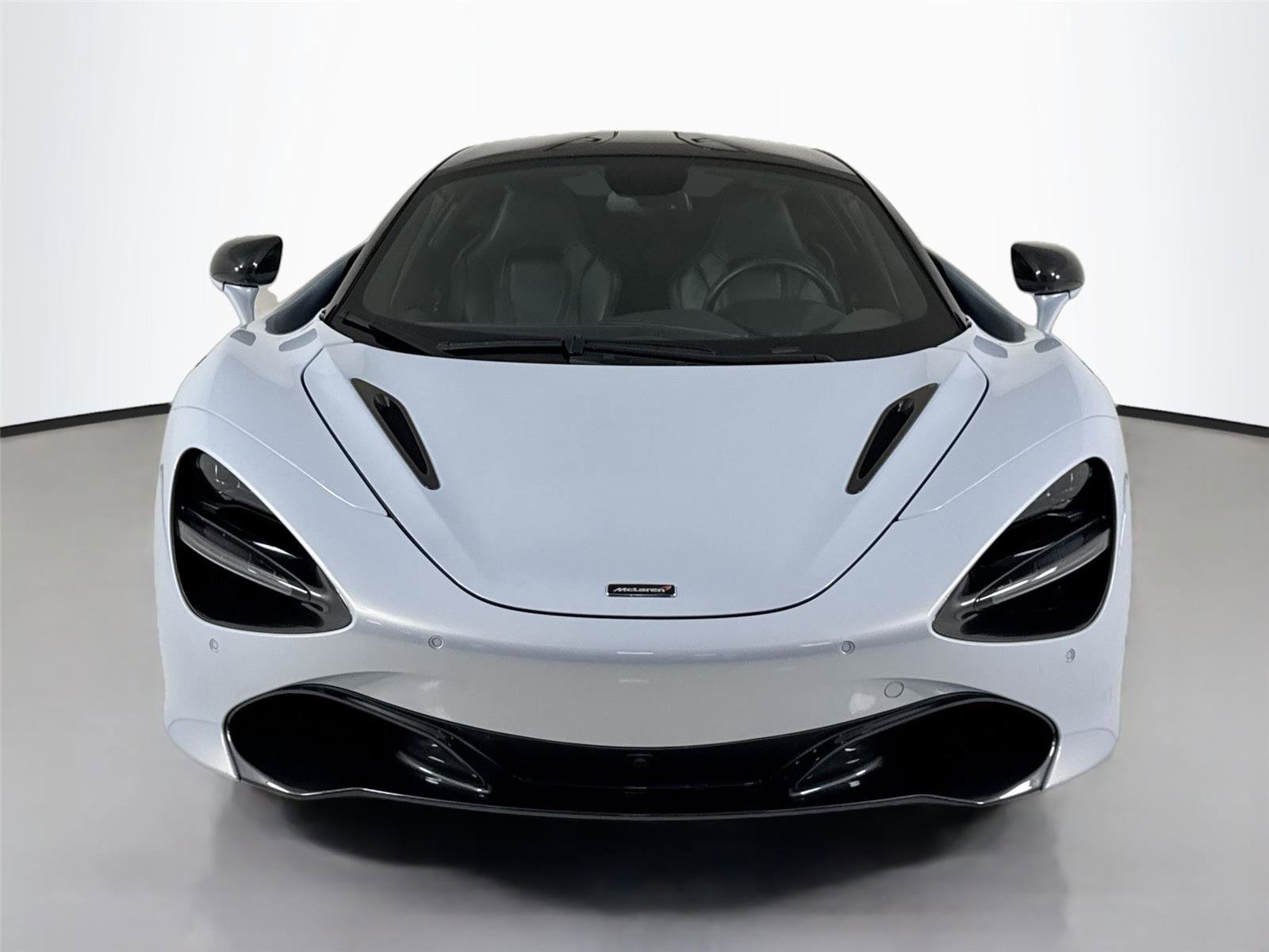 Used 2018 McLaren 720S photo 11