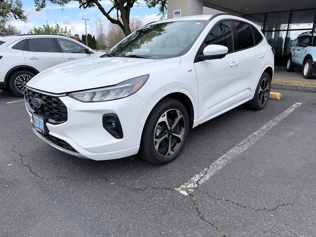 2023 Ford Escape ST-Line Select