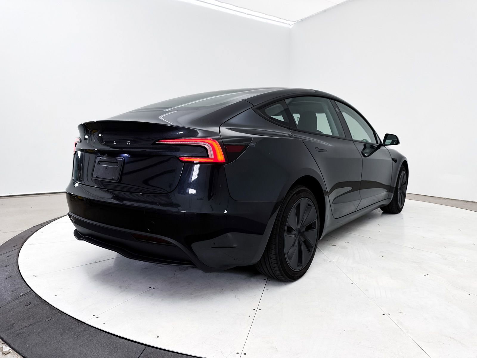 2024 Tesla Model 3 Long Range
