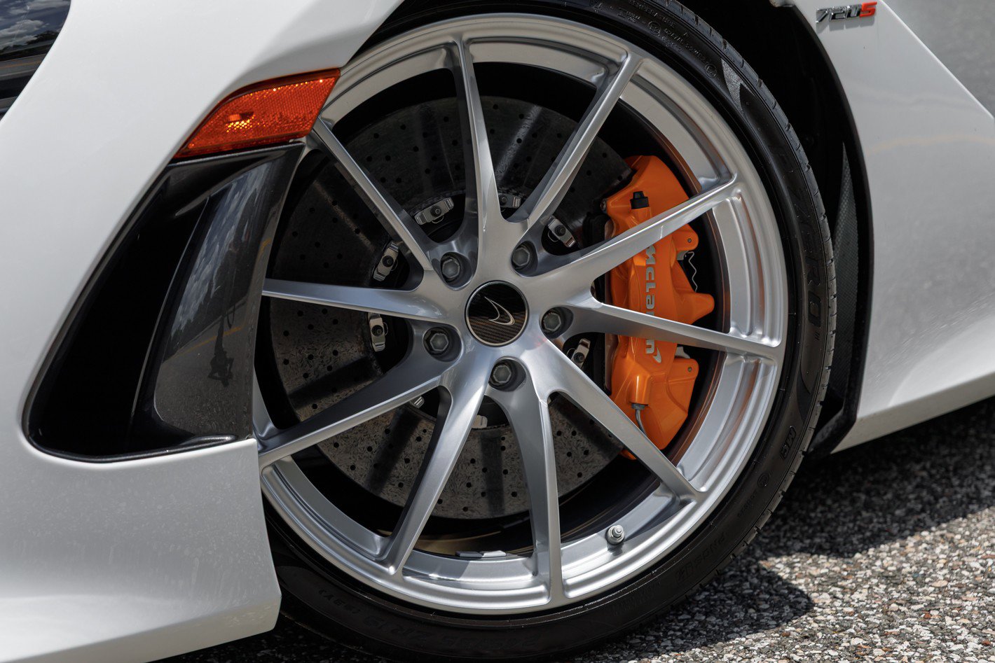 Used 2020 McLaren 720S Spider photo 35