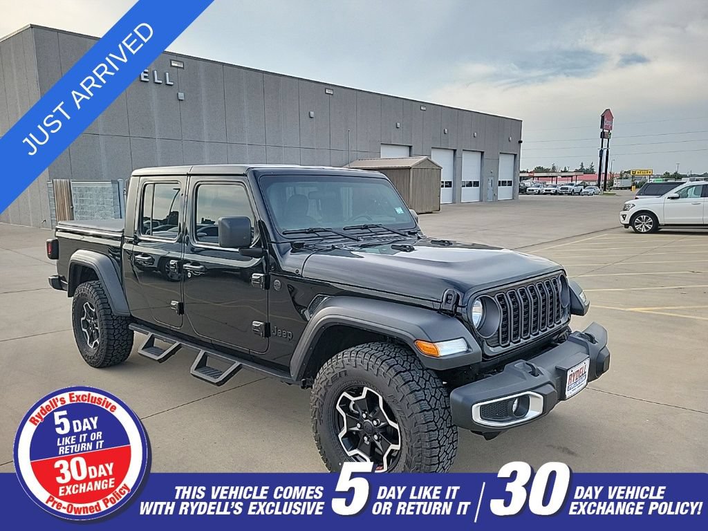 Used 2024 Jeep Gladiator Sport