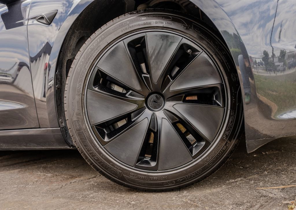 2024 Tesla Model 3 Long Range