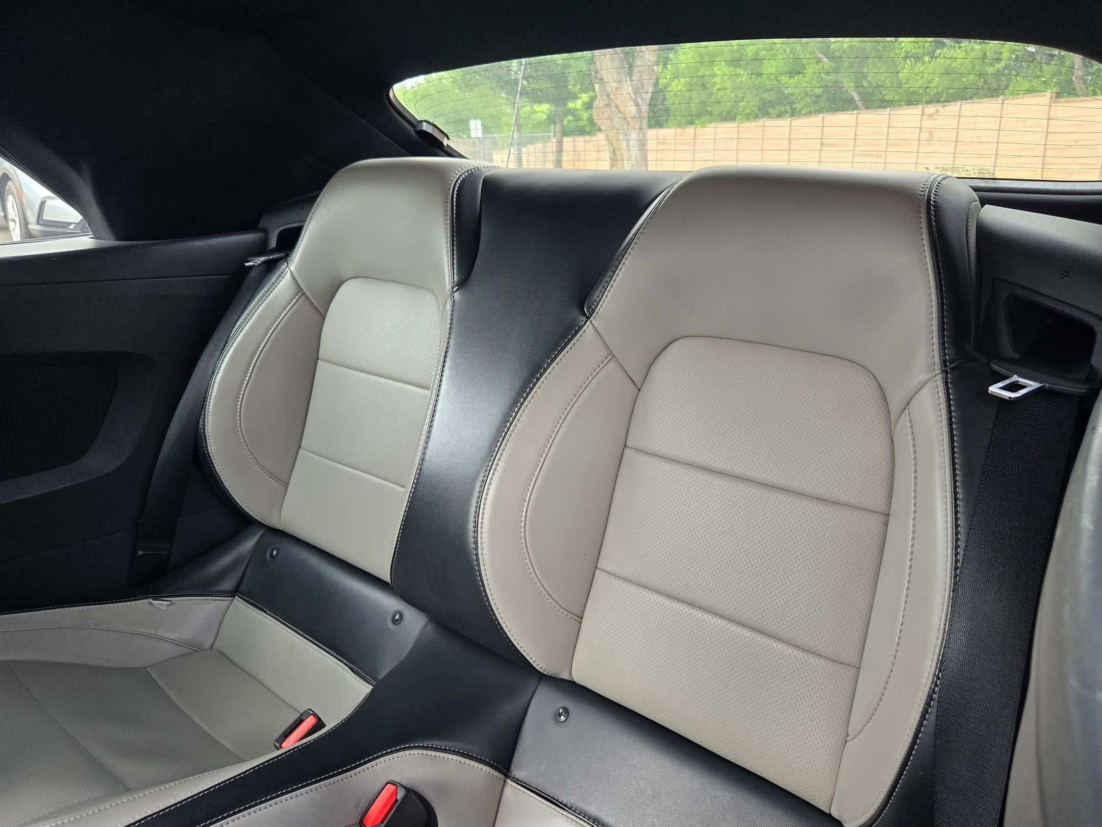 2024 Ford Mustang Premium