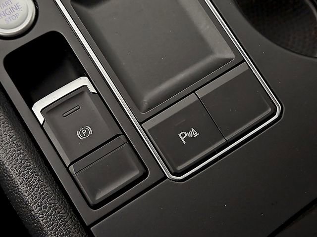 2020 Volkswagen Atlas Cross Sport SE