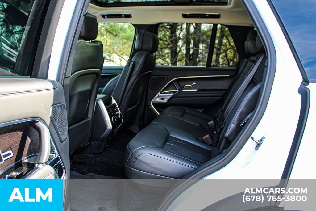 2024 Land Rover Range Rover SE