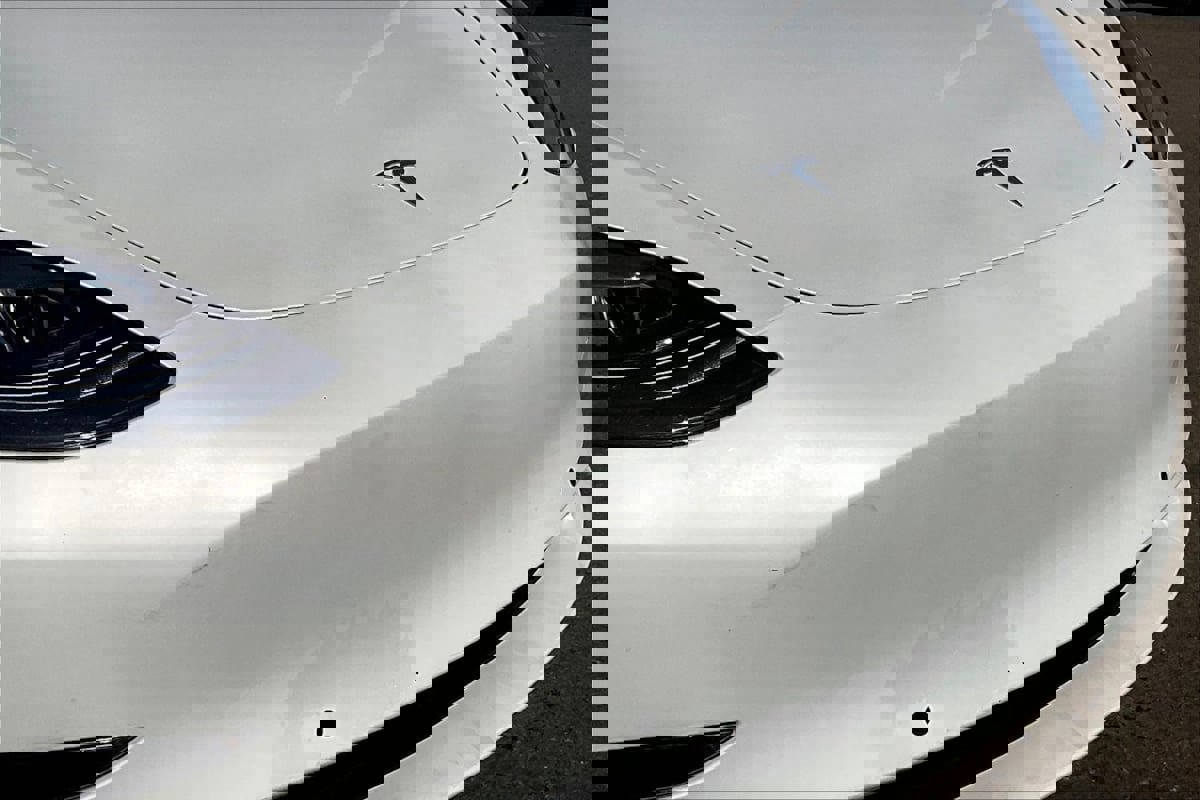 2023 Tesla Model 3 Standard Range