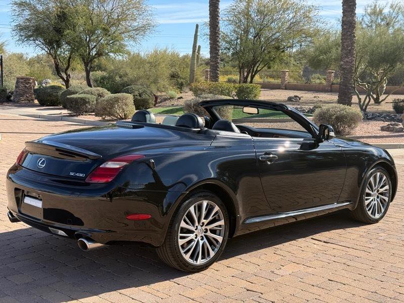 2010 Lexus SC 430 Convertible