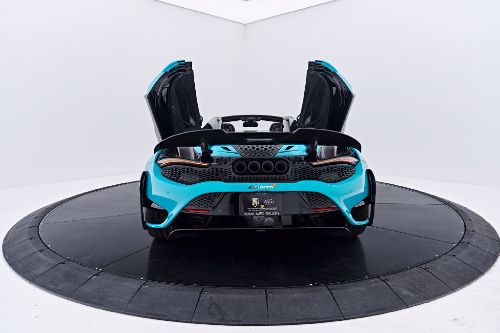 Used 2022 McLaren 765LT photo 38