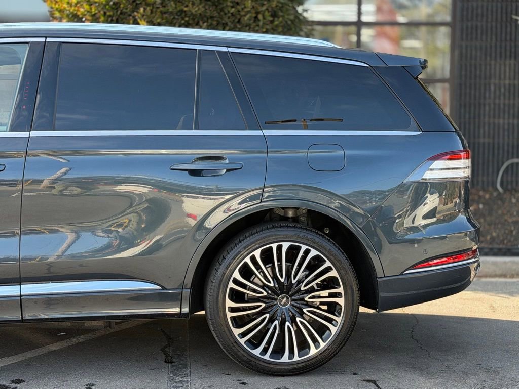2023 Lincoln Aviator Black Label