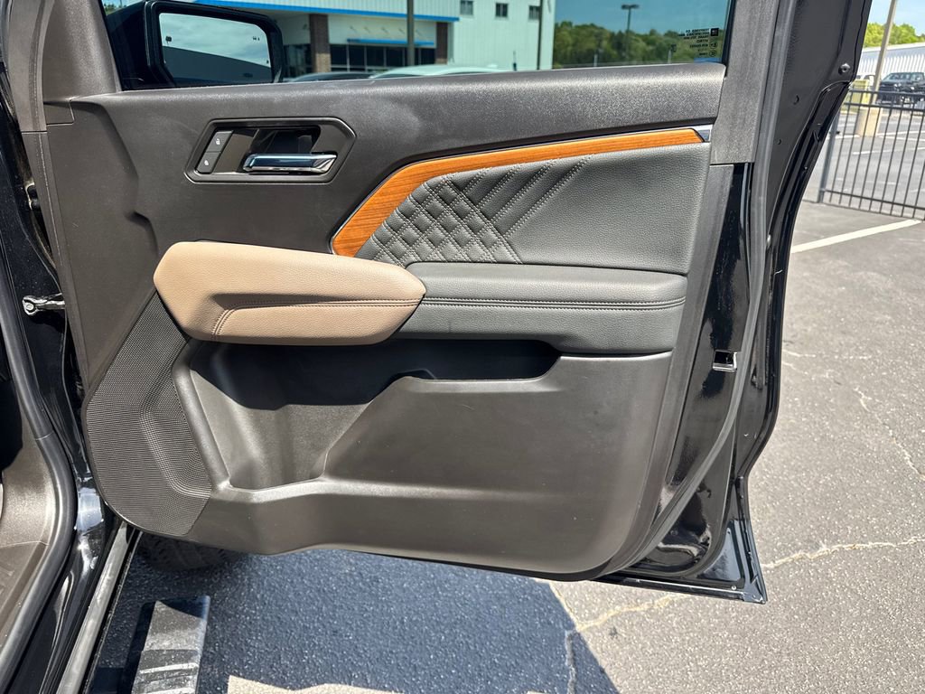 2024 GMC Canyon Denali