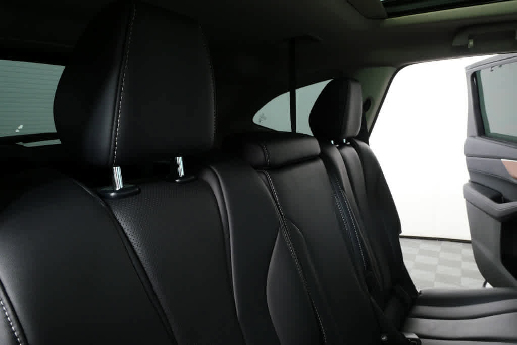 2022 Acura MDX FWD w/ Technology Package