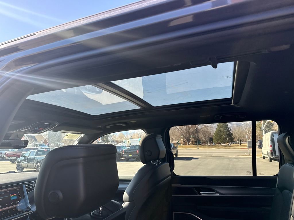 2026 Jeep Grand Wagoneer 4WD