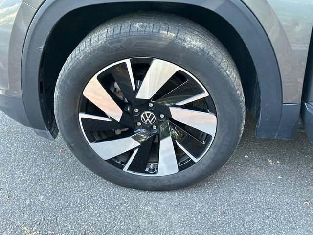 2024 Volkswagen Atlas Cross Sport SE