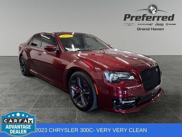 Used 2023 Chrysler 300 C